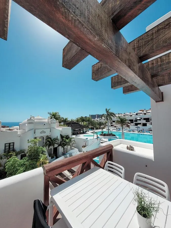 Suite Adeje Paradise With Private Jacuzzi Costa Adeje  0*, Costa Adeje (Tenerife) Spagna